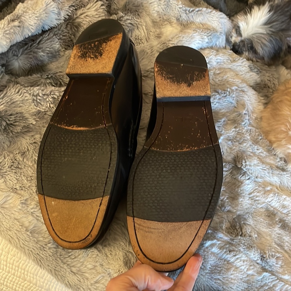 Men’s leather Cole Haan handsewn size 10 loafers - Picture 2 of 3